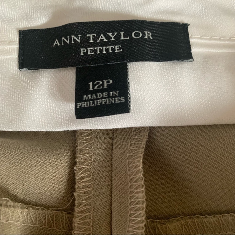 Ann Taylor Ankle Pants Mid-rise Tapered Trouser Taupe 12P Travel Transitional - Picture 8 of 10